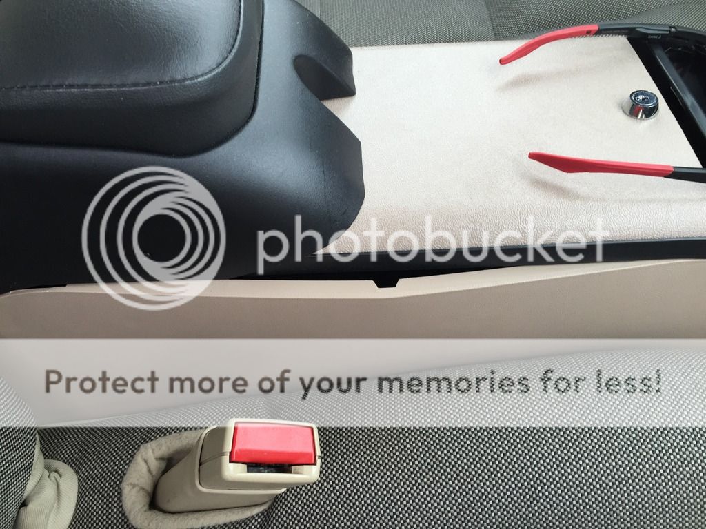 Center Console Body and Interior